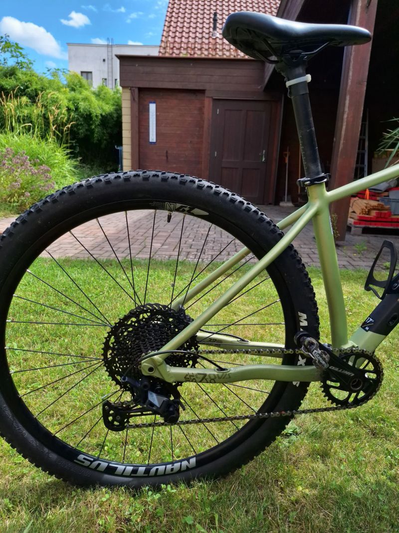 United Clovis 7.10 - lehce použité MTB 17-18"