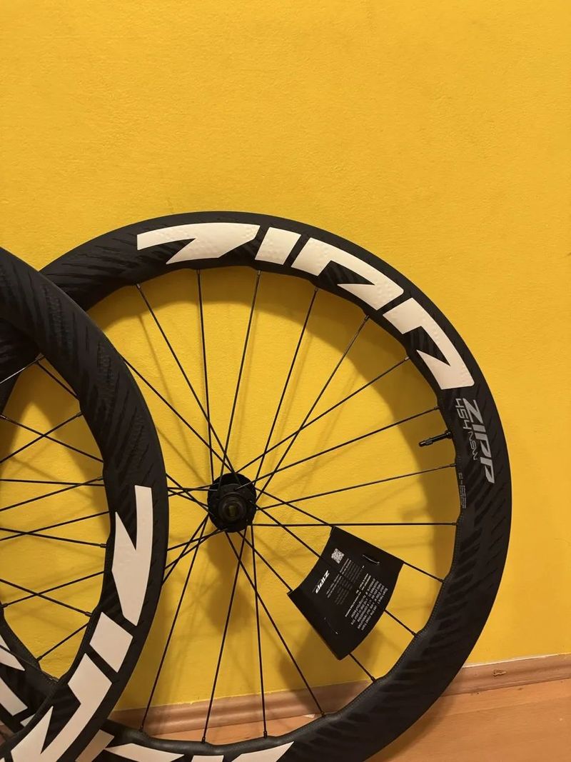 Zipp 454 NSW nové