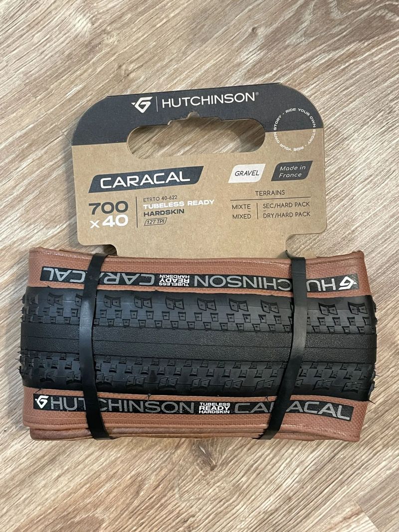 Hutchinson Caracal 722x40