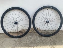 Nová kola Shimano WH RS 171 včetně plášťů