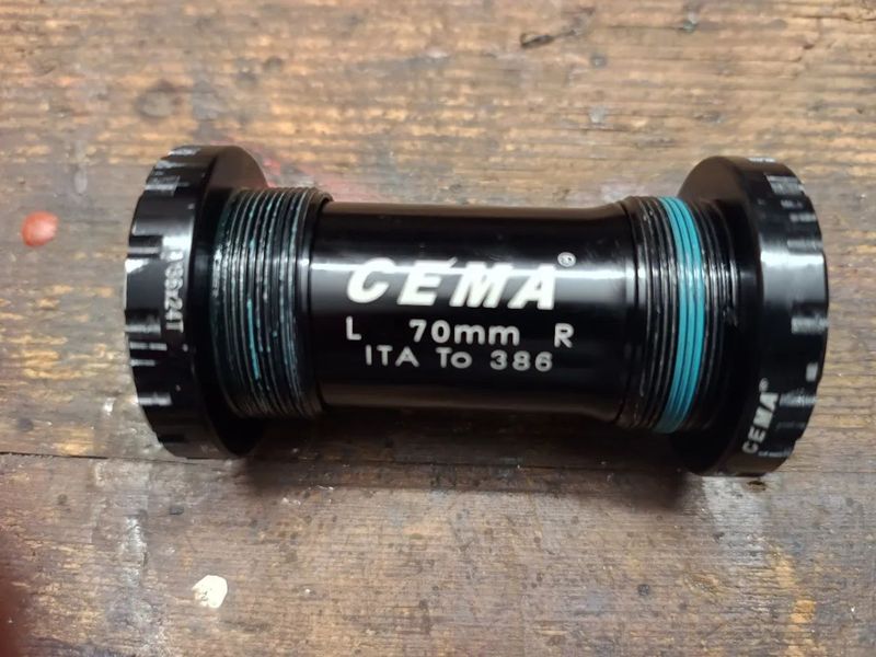 Kliky Sram Red wattmetr Quarq