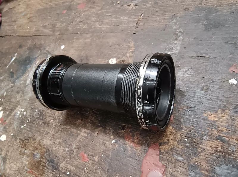 Kliky Sram Red wattmetr Quarq