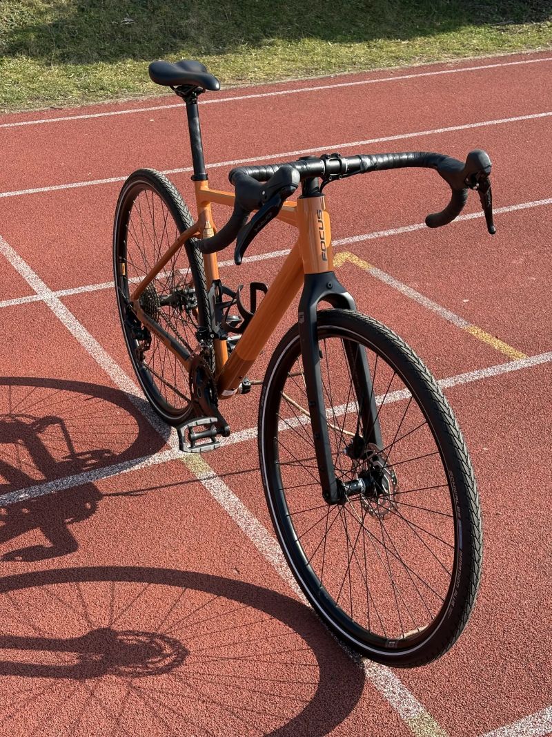 Gravel - Focus Atlas 6.7