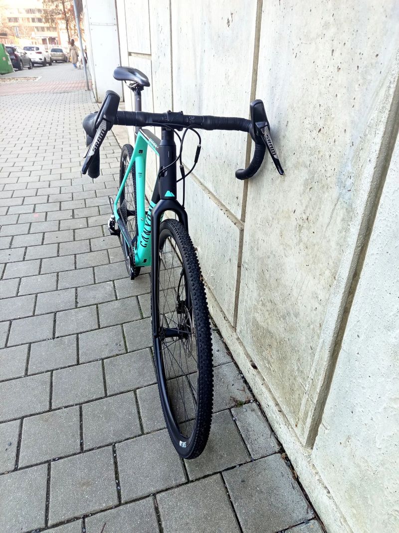 Karbonové gravel / cyklokros kolo Canyon CF SL 6.0