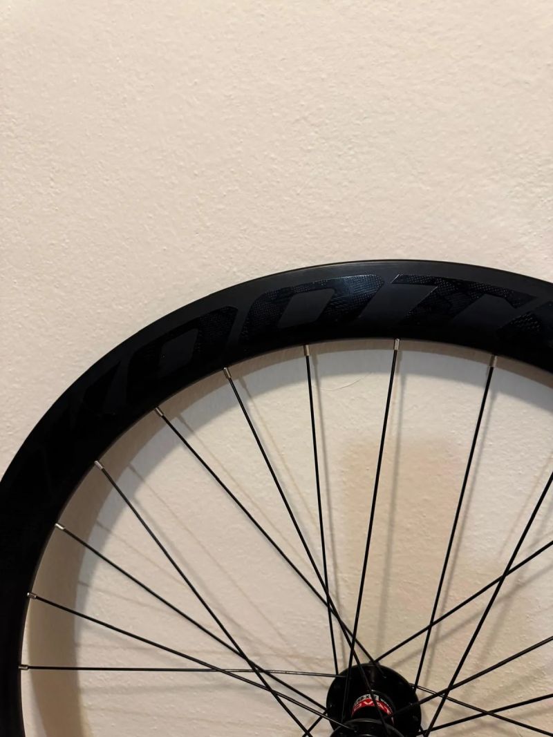 Prodám silniční karbonová kola