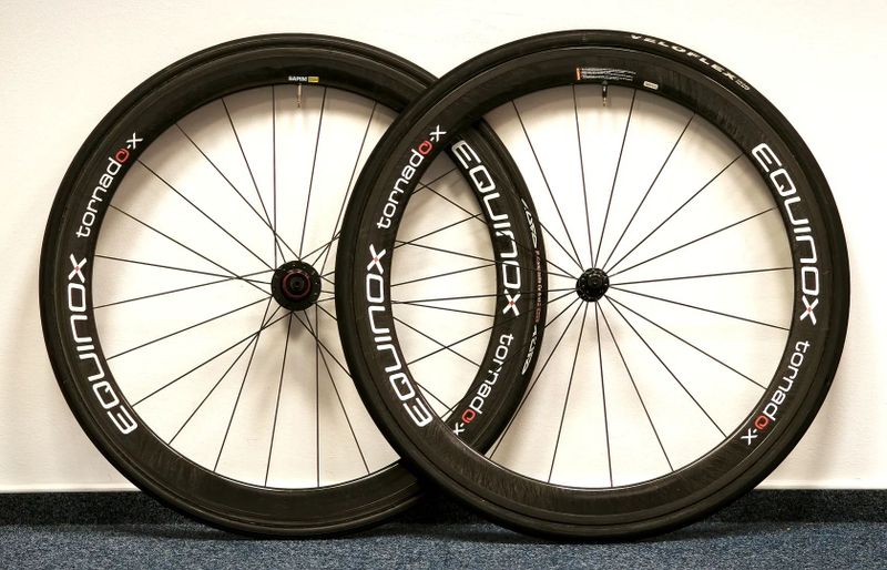 Dám ZDARMA přední kolo k zadnímu Tornado-x 50 (MOC nového setu 23.990,-)