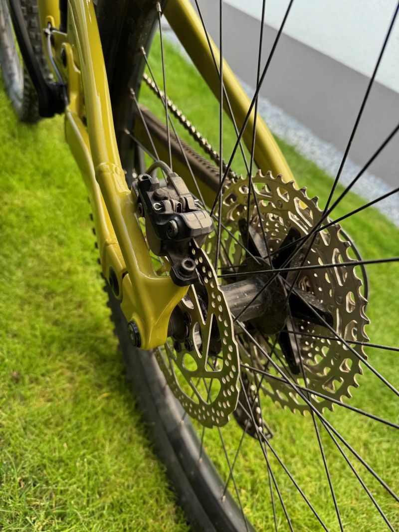 Scott Ransom 600, 26" kola, 1. majitel, málo jeté, koupeno 13.8. 2024 