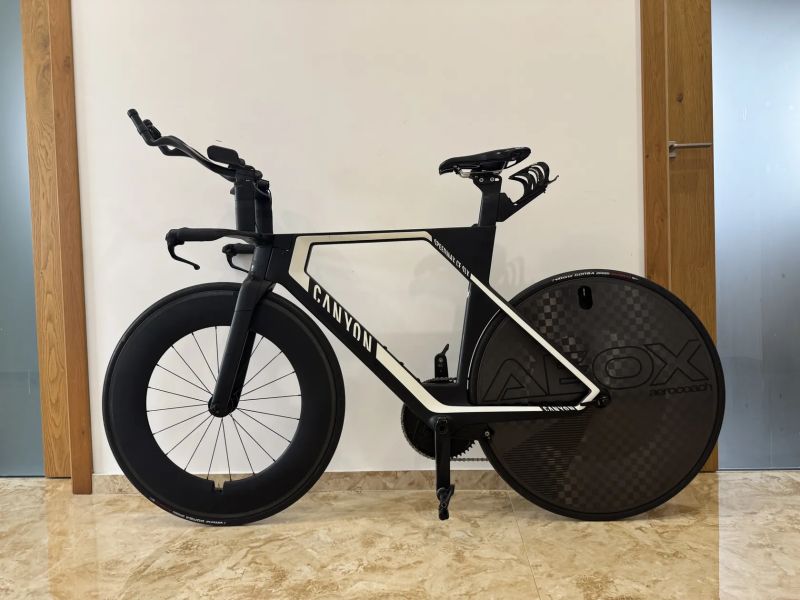 Canyon Speedmax 2018 CF SLX 8.0