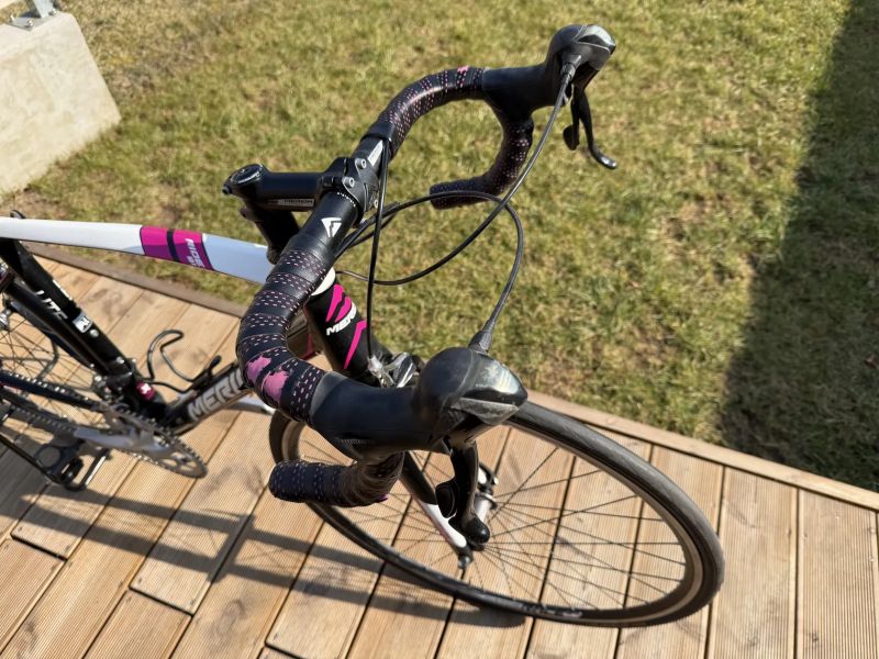 Silniční kolo Merida Ride 91 Juliet vel. S – karbonová sedlovka, neřezaný komín vidlice