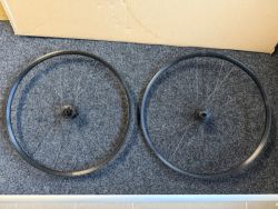 MTB zapletená kola Specialized 29