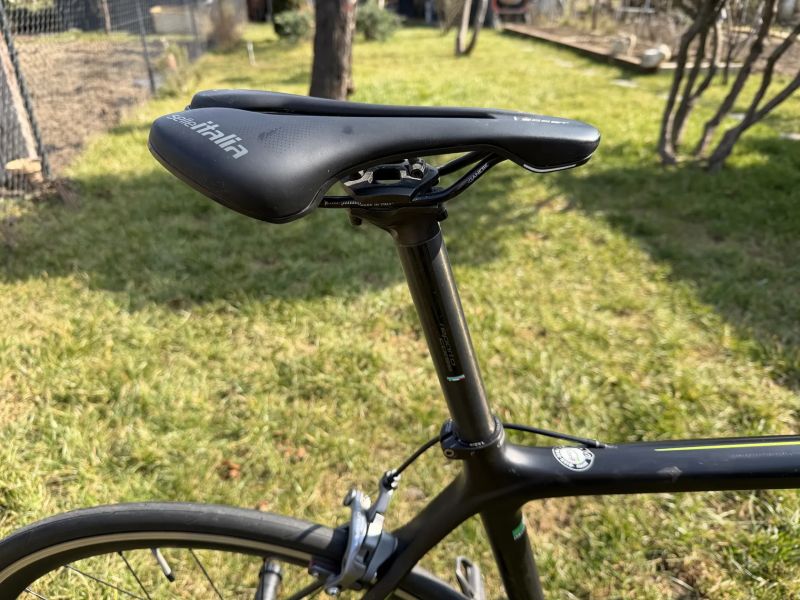 Bianchi Sempre Pro Carbon (2014) – Ultegra 11s / monokok karbonová řídítka PRO / kola Miche Altur