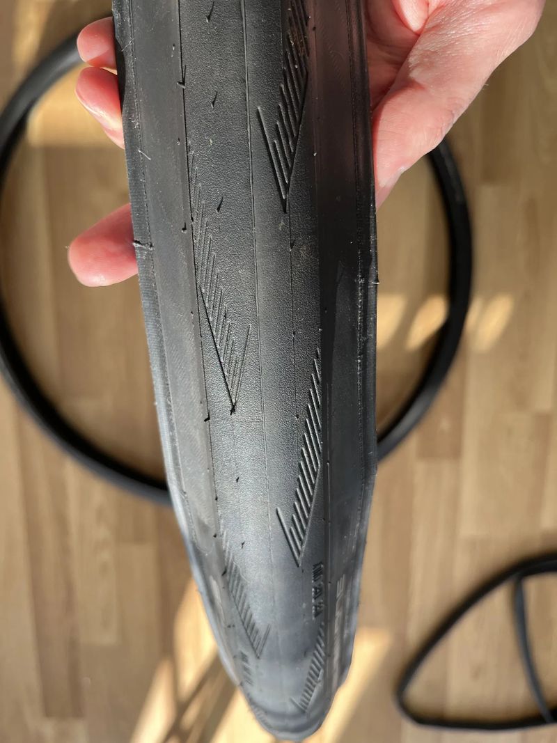 Silniční pláště Schwalbe One + duše