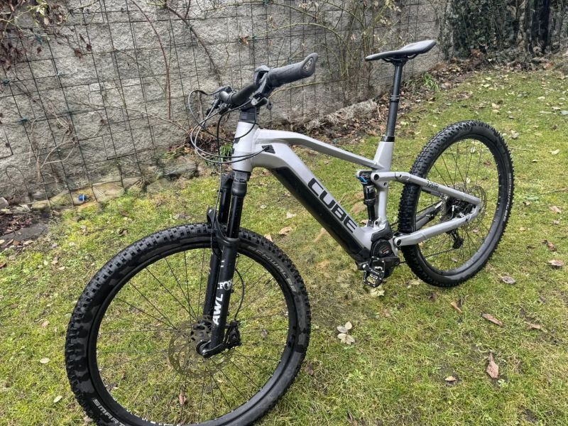 Cube STEREO HYBRID 120 RACE 625+