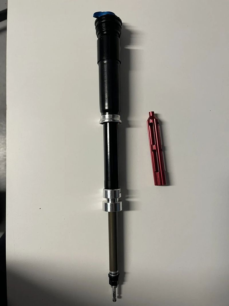 olejová patrona FOX 32-zavíraní na korunce + vzduchová patrona 100mm