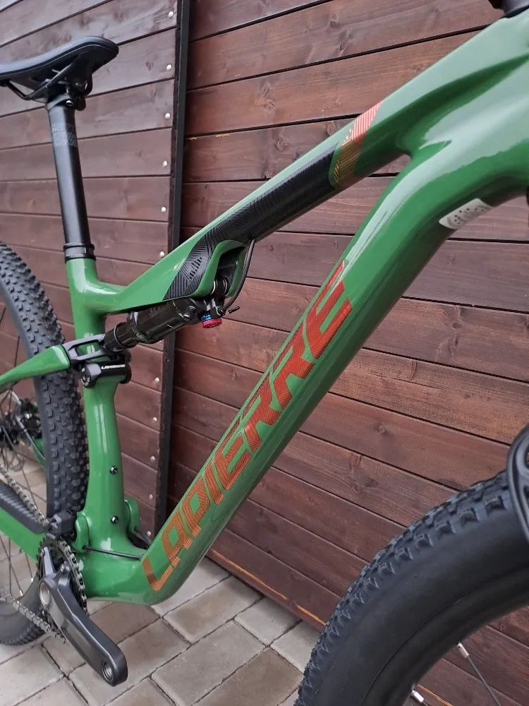 NOVÉ celoodpružené kolo Lapierre XR 5.9 s karbonovým rámem / odpružení FOX / řazení 1x12speed Nové