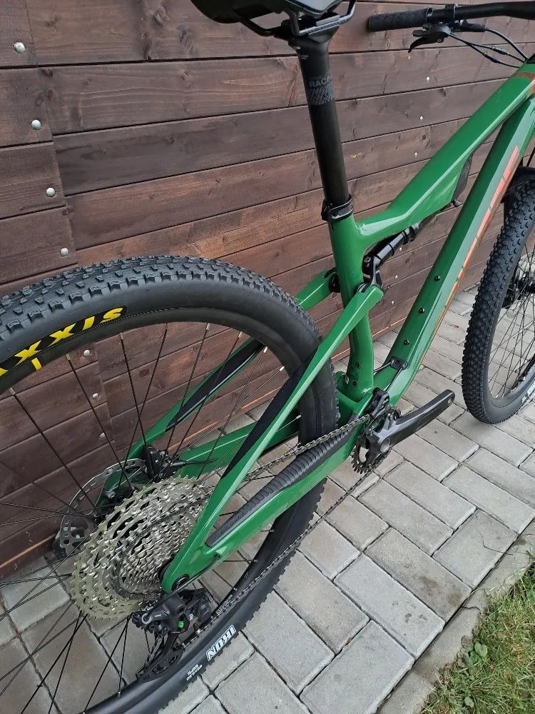 NOVÉ celoodpružené kolo Lapierre XR 5.9 s karbonovým rámem / odpružení FOX / řazení 1x12speed Nové