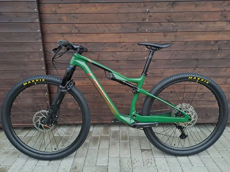 NOVÉ celoodpružené kolo Lapierre XR 5.9 s karbonovým rámem / odpružení FOX / řazení 1x12speed Nové