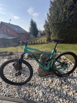 Prodám trailové celoodpružené kolo