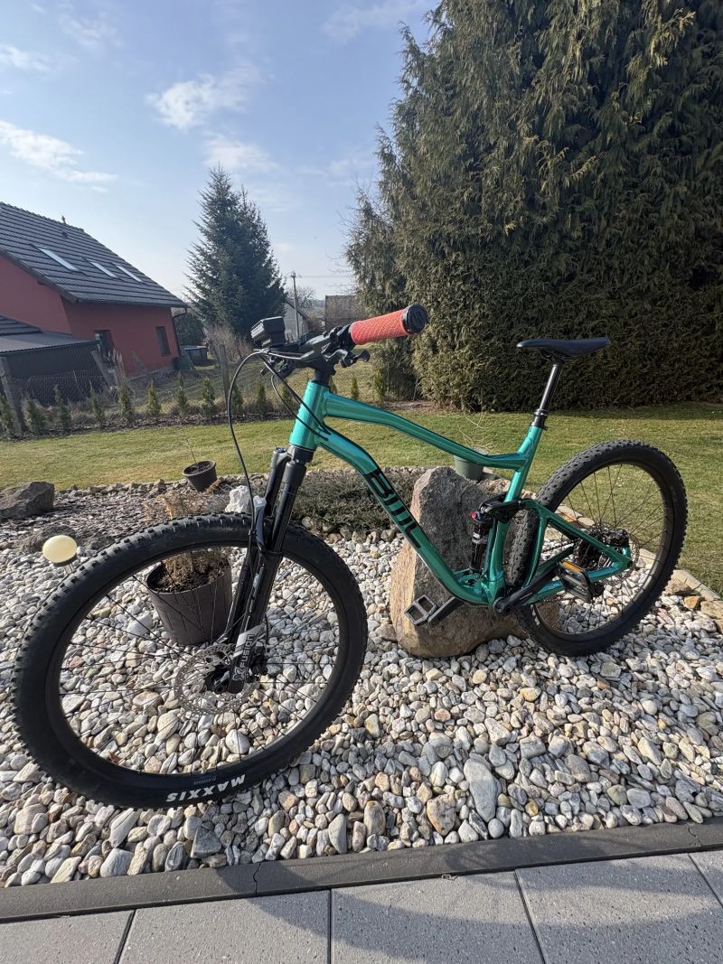 Prodám trailové celoodpružené kolo