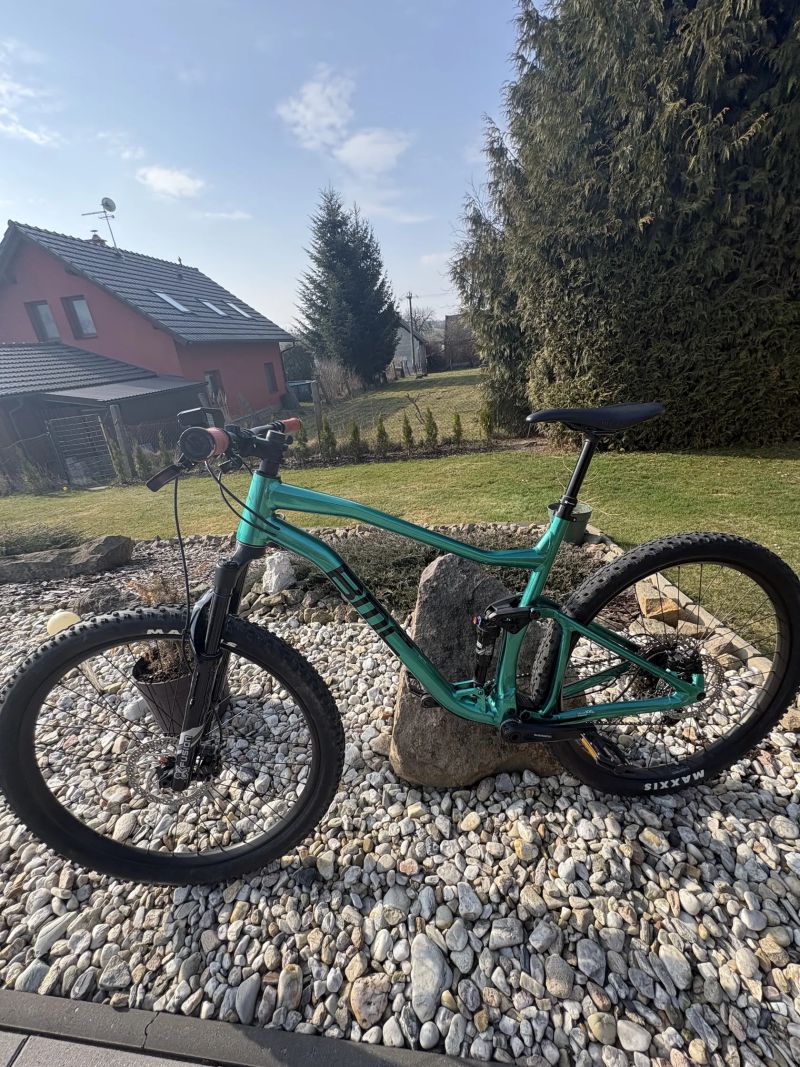 Prodám trailové celoodpružené kolo
