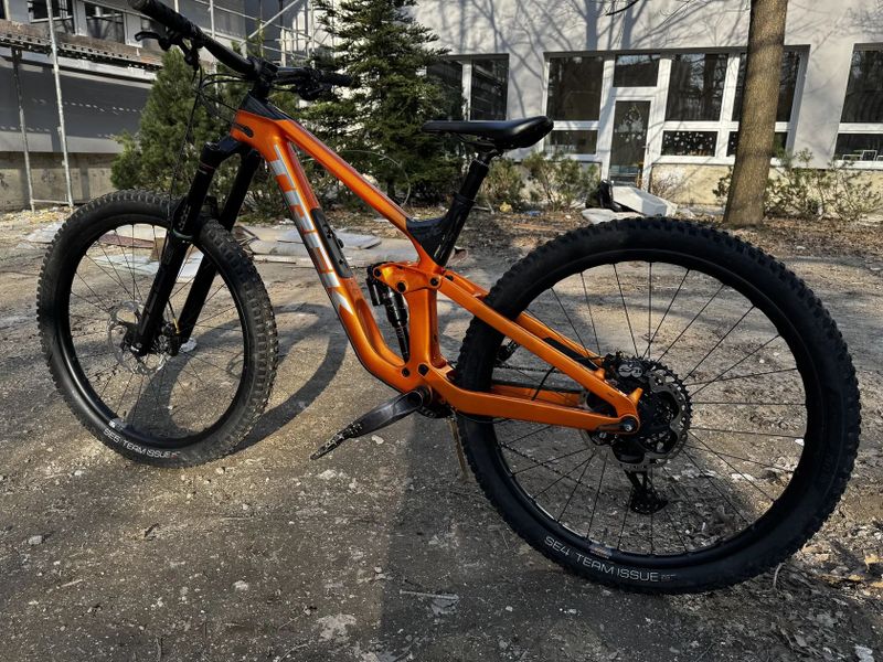 Trek Slash 9.8 M/L