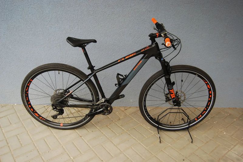 Cube Reaction 29 Carbon M