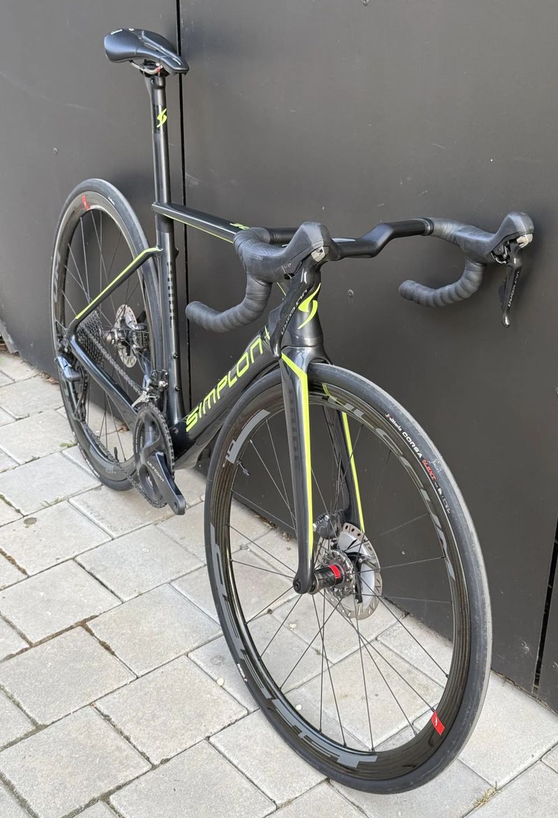 Simplon Pride – rakouská aero raketa / Fulcrum Speed 40 / Ultegra / TOP stav