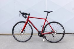 Bombtrack Tempest Disc - ocelové silniční kolo