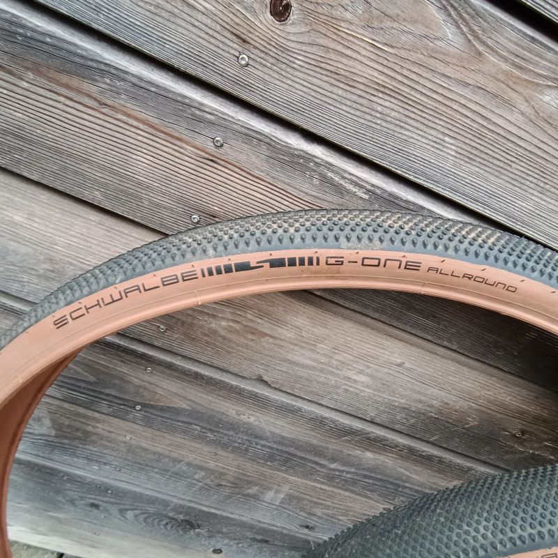Gravel pláště Schwalbe G-ONE 40mm