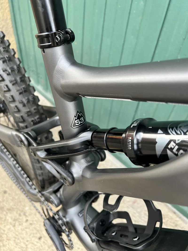 Specialized Stumpjumper EVO Comp 2023 (Mullet) TOP STAV