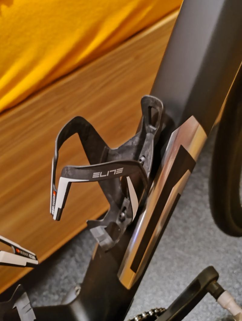 Superior X-road Team issue Di2