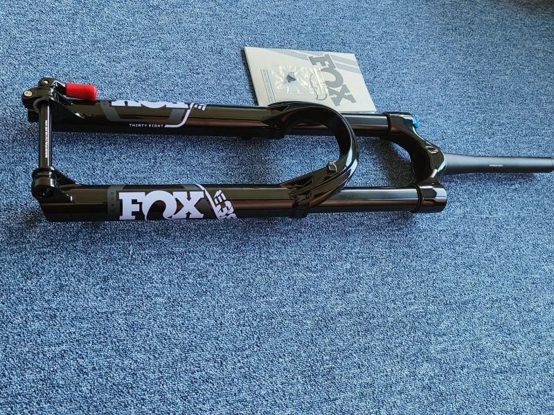  FOX 38 Float 29 Rhythm zdvih 170 mm, NOVÁ, nikdy nepoužitá