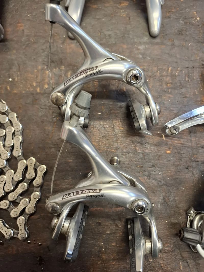 Campagnolo Daytona + kola