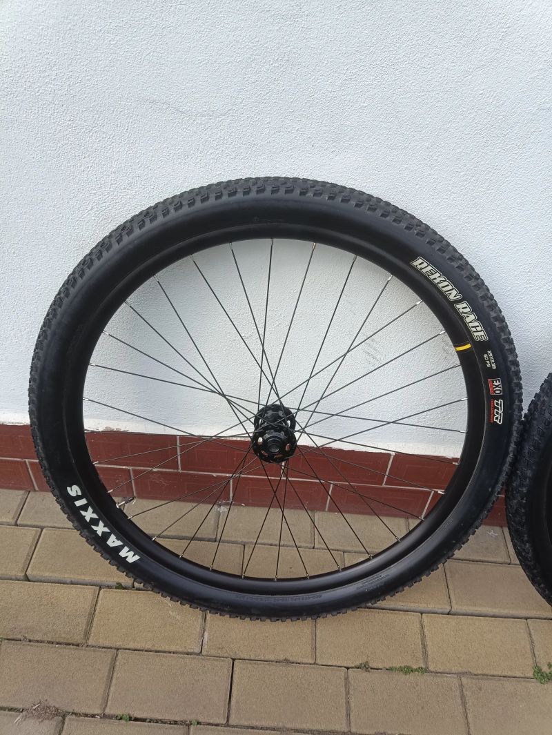 Mavic ráfky na Boost nábojích od Lapierru