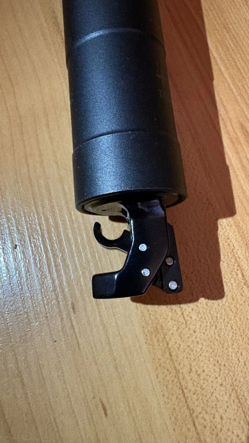 Dropper post Canyon G5 SP0060 s příslušenstvím