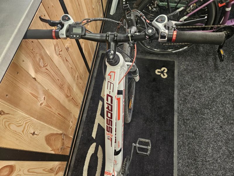 Elektrokolo Crussis E-Cross 1.6 (630Wh) 17"