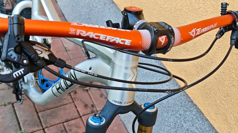 Radon Slide 130 10.0 HD 29"