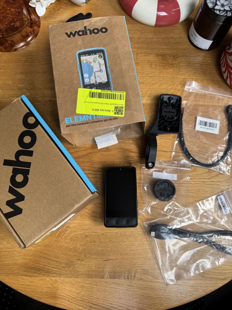 Cyklopočítač Wahoo Elemnt ROAM v3