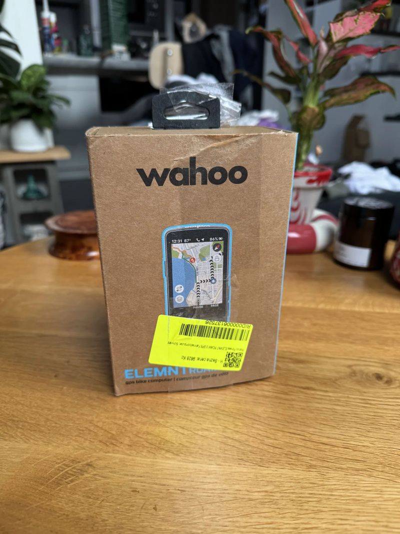 Cyklopočítač Wahoo Elemnt ROAM v3