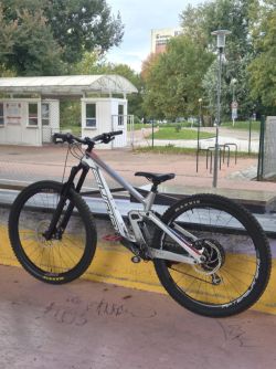 Sunn Kern EN Factory, 29", nova FOX 36 perf.