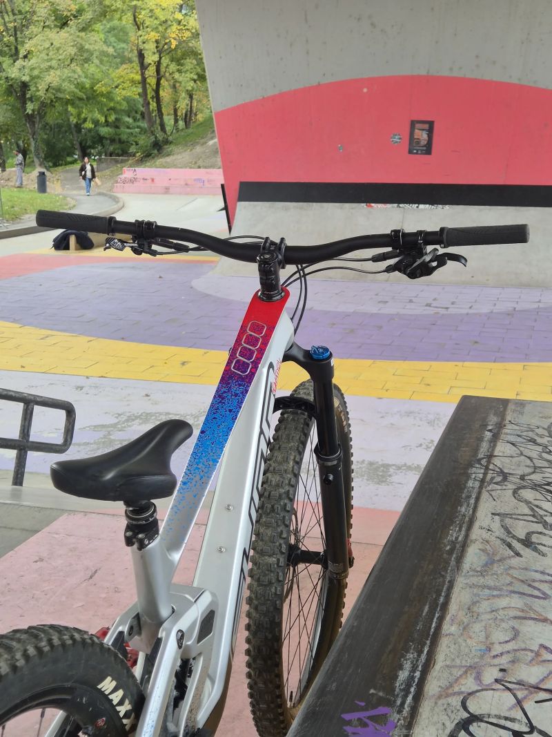 Sunn Kern EN Factory, 29", nova FOX 36 perf.