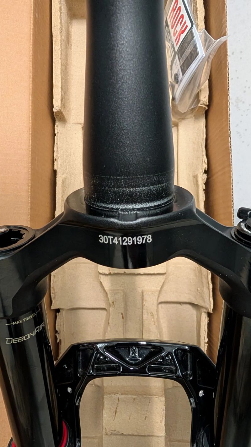 RockShox SID Ultimate Race Day 2 - 3P remote 29" 15x110 ( záruka !!)