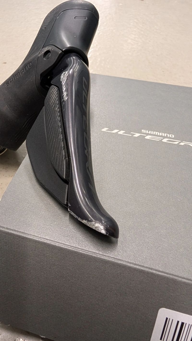 SHIMANO ULTEGRA Di2 ST-R8170 pravá, 12 rychl