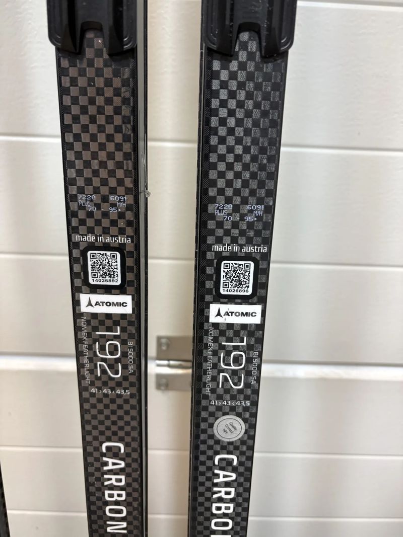 2× Atomic Redster S9 Carbon Skate 192 cm