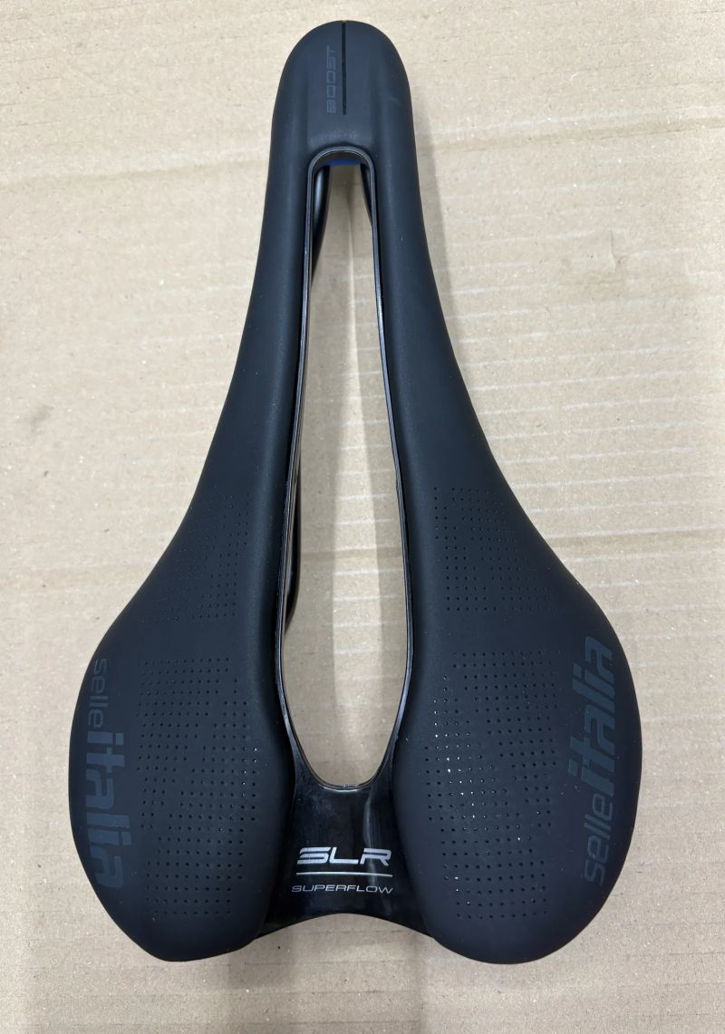 sedlo - Selle Italia SLR Boost Superflow L3 - černé 185g