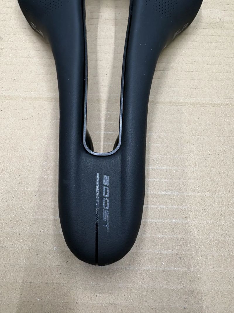 sedlo - Selle Italia SLR Boost Superflow L3 - černé 185g