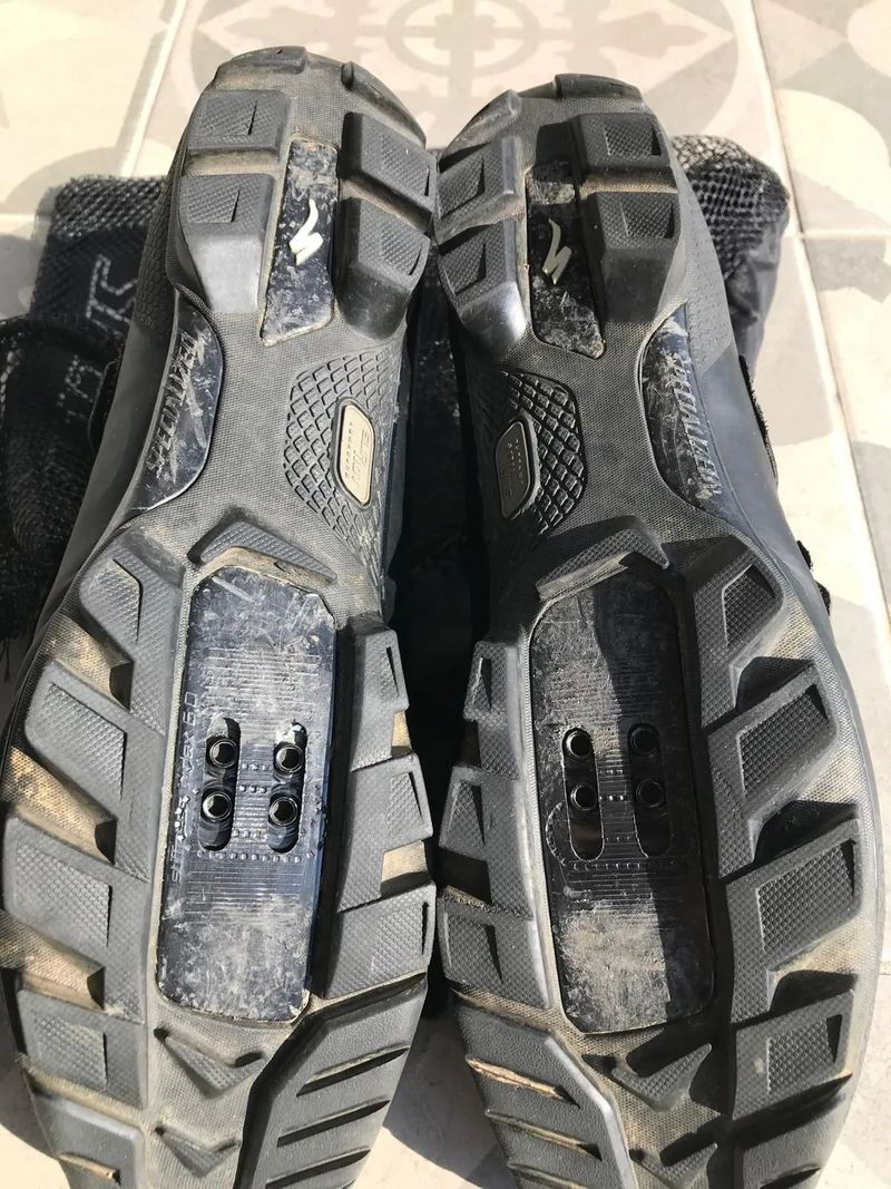 Prodám tretry Specialized Sport MTB vel. 44