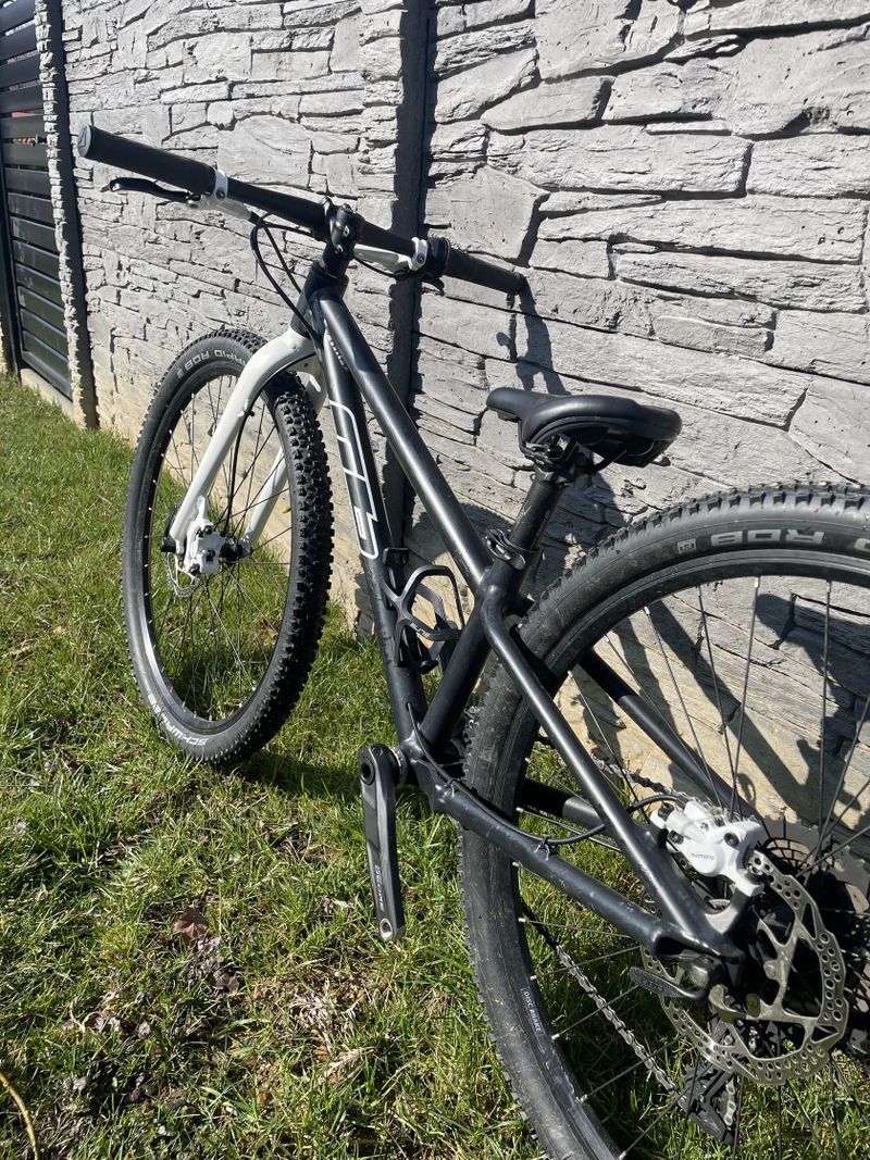 Závodní speciálka RB RB K.I.D 125XC