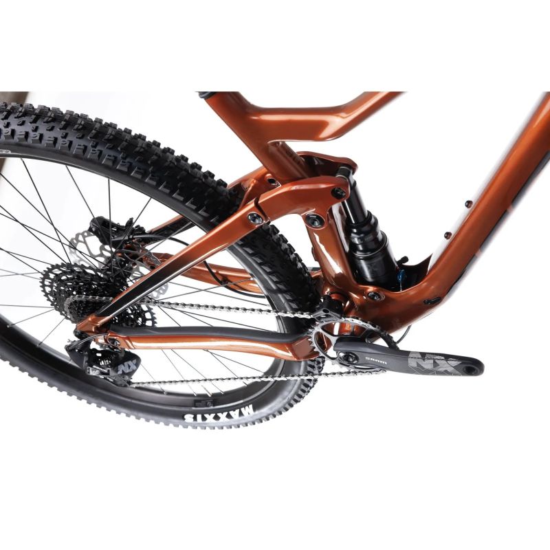 Prodám horské kolo Scott Genius 930 ve velikosti "L" vhodné na postavu 176-188 cm