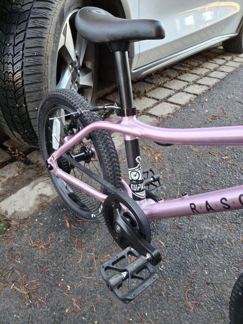 Rascal 16 - top stav